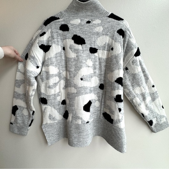Animal Print Jacquard Funnel Neck Jumper Pullover Sweater Size Large - Picture 3 of 11